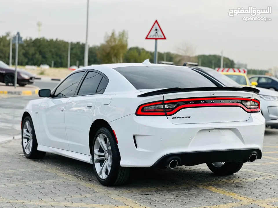 DODGE CHARGER RT 2021