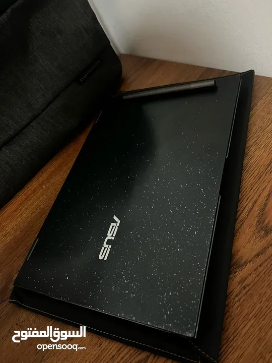 للبيع : asus zenbook - شاشة لمس - مساحة 1TB - انيق وخفيف