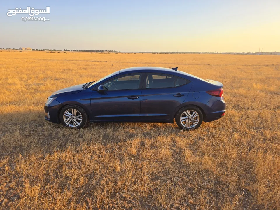 Hyundai Elantra 2019 - 2.0 Litre For sale