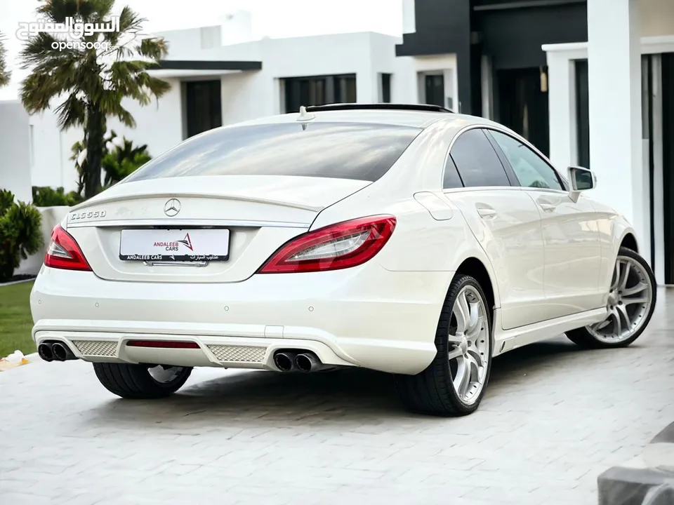 MERCEDES BENZ  CLS-550  4.6L V8   WELL MAINTAINED