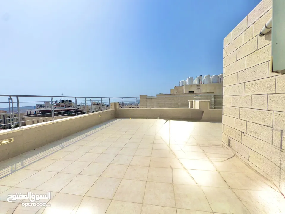 رووف للبيع  في البالوع لقطة بسبب السفر