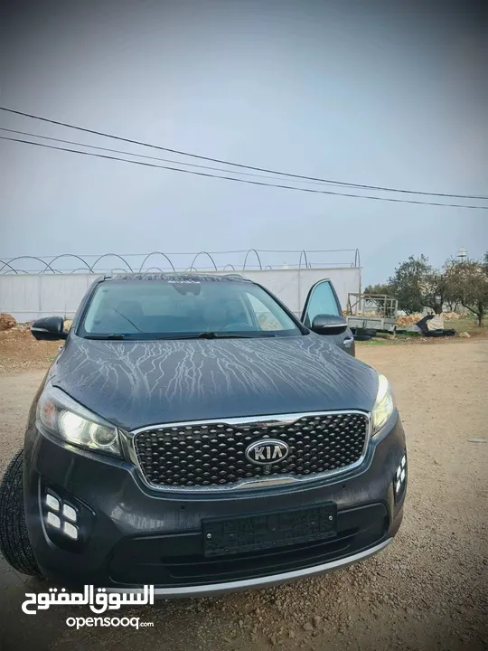 كيا سورينتو 2015