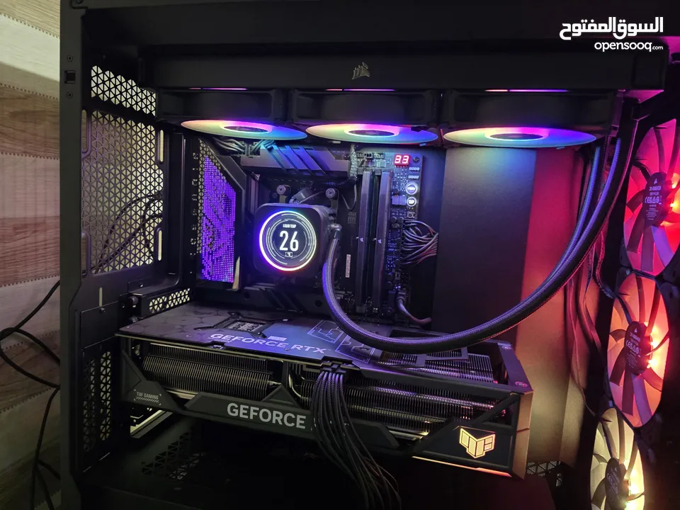 كومبيوتر بموصفات عالية 9800x3d +RTX 4090 بحالة ممتازة جدا