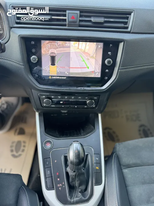 سيات ارونا ترخيص 21 فل اضافات ولا غرام بوية