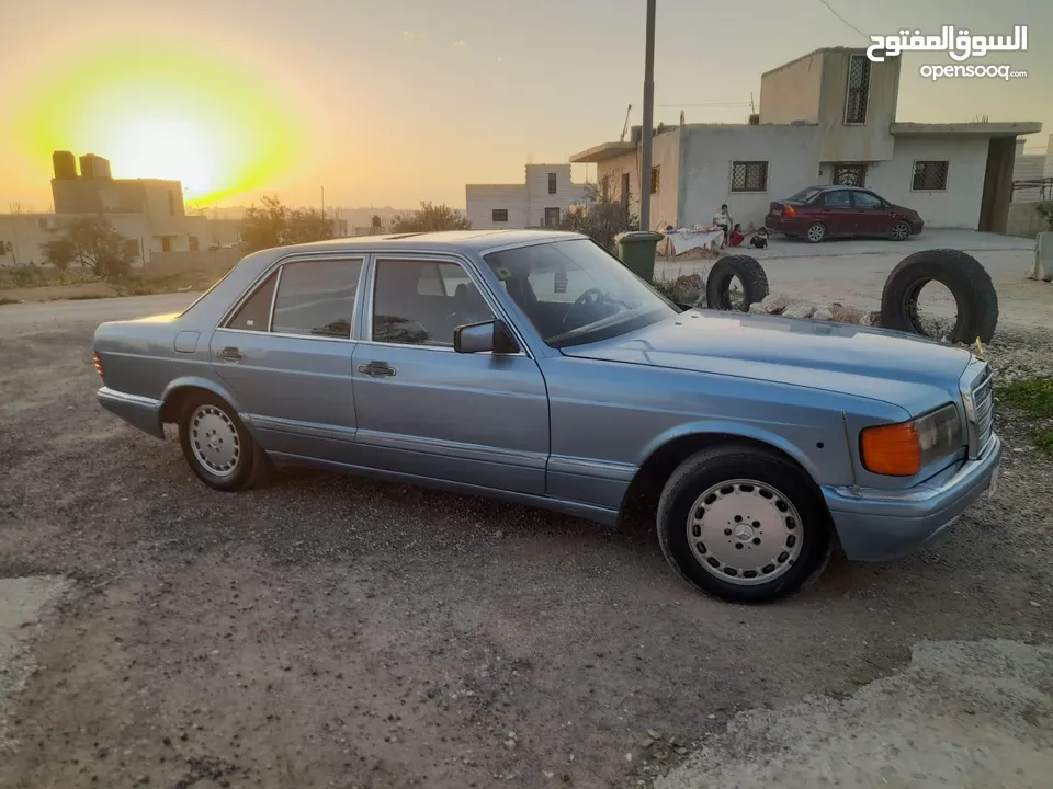 Mercedes E300 1986 Full إضافات فحص نخب نخب ولا ضربة إمكانية البيع دفعة وشيكات
