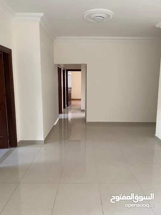شقة للبيع أم زويتينة الجبيهة