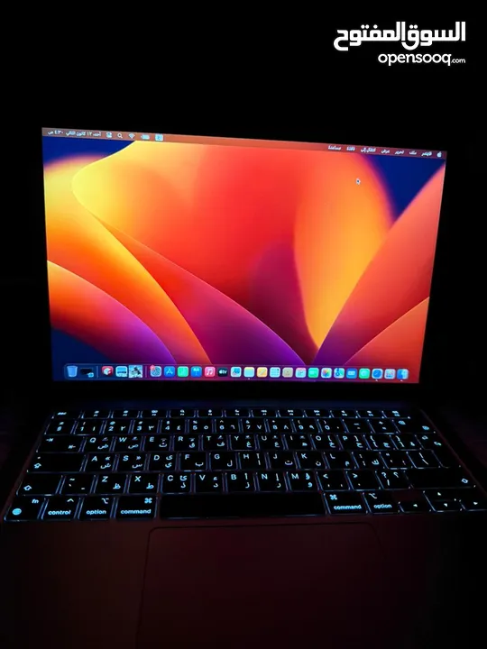 Mac Book mir 1  مستعمل فقط اسبوعين