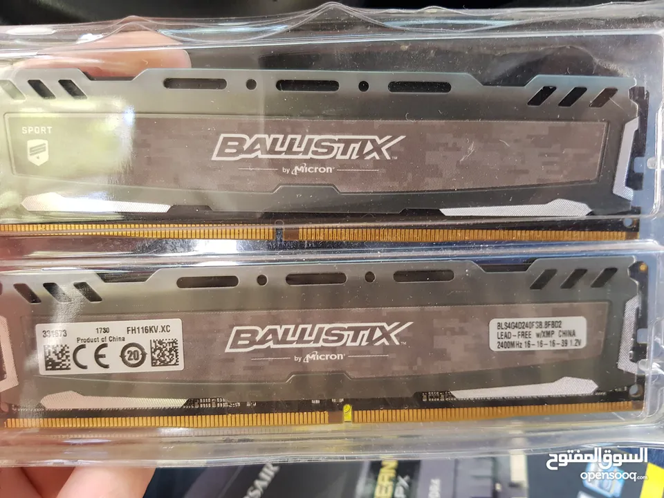 رامات  DDR4  2×4G