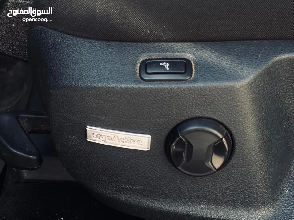 جولف Golf Tsi MK7.5 موديل 2018  بحالة الوكالة تسيير 2021  السيارة فللل اضافات