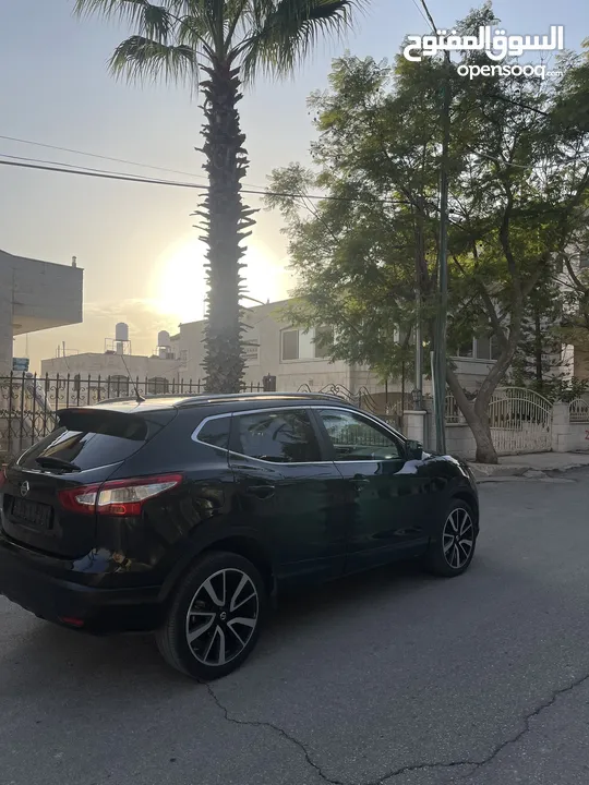 نيسان قشقاي 2015