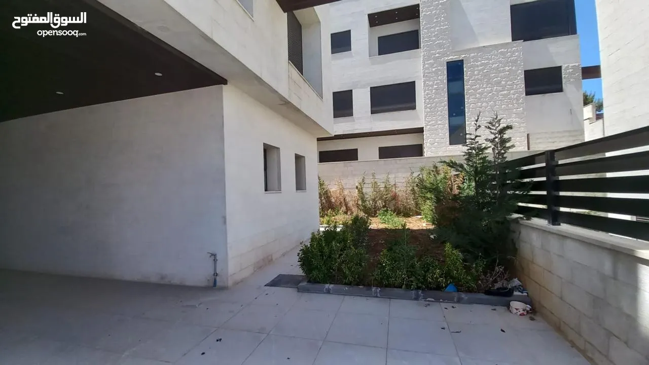 Villa for sale in Dabouq ( Property 42658 )-174804518