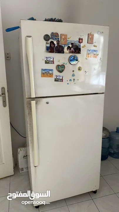 Good condition LG fridge with freezer