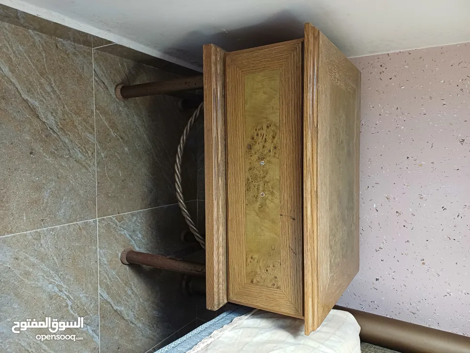 للبيع غرفة نوم ماستر