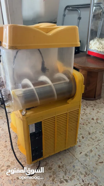 ماكنه سلش كبيره بحوضين