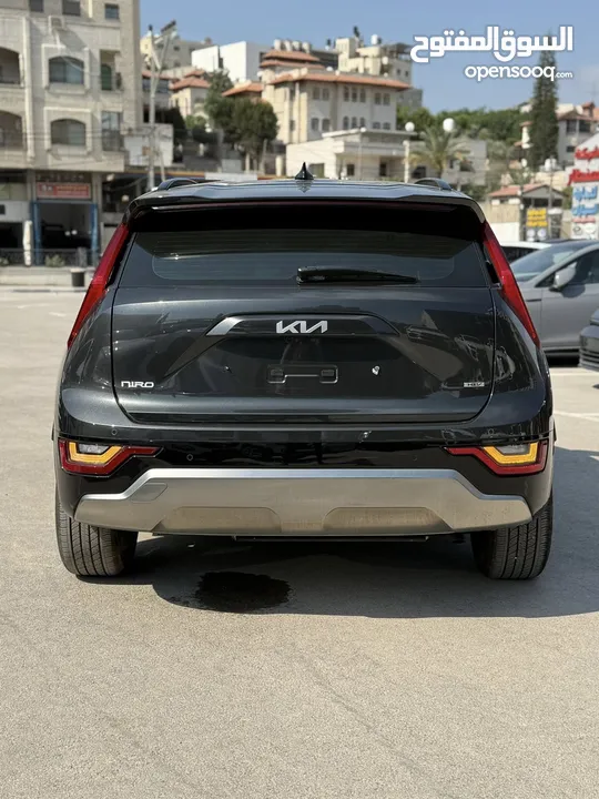 كيا نيرو ترخيص 2022 محرك 1600 هايبرد جير أوتوماتيك 141 حصان