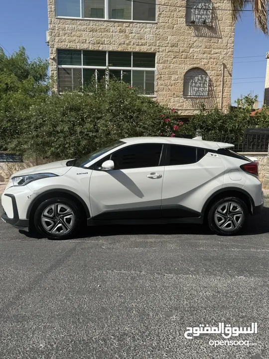 Toyta Izoa (CHR) Full Electric 2020 استخدام شخصي اول مالك فحص كامل