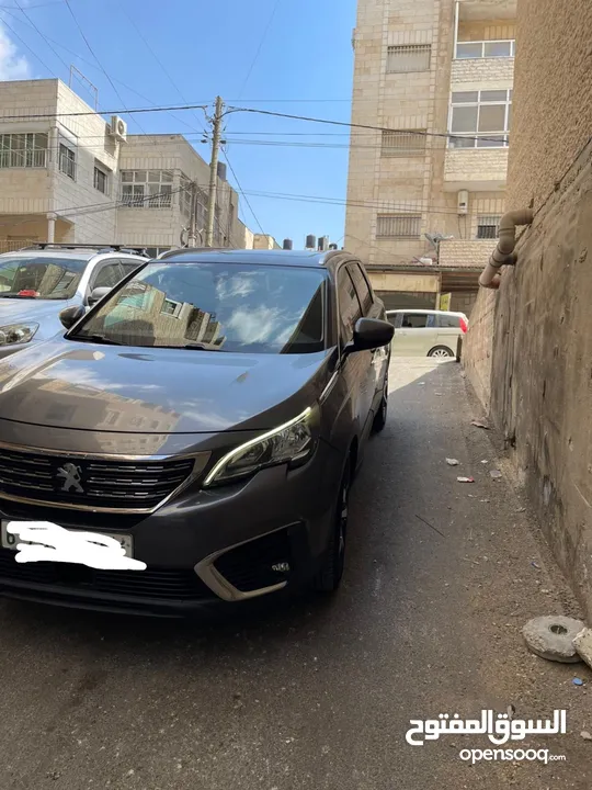 بيجو 5008 يد اولى