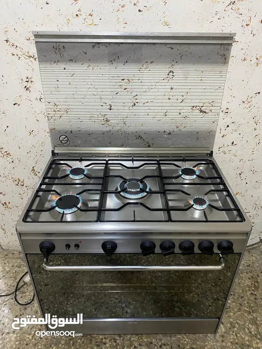 غاز ايطالي بحالة الجديد