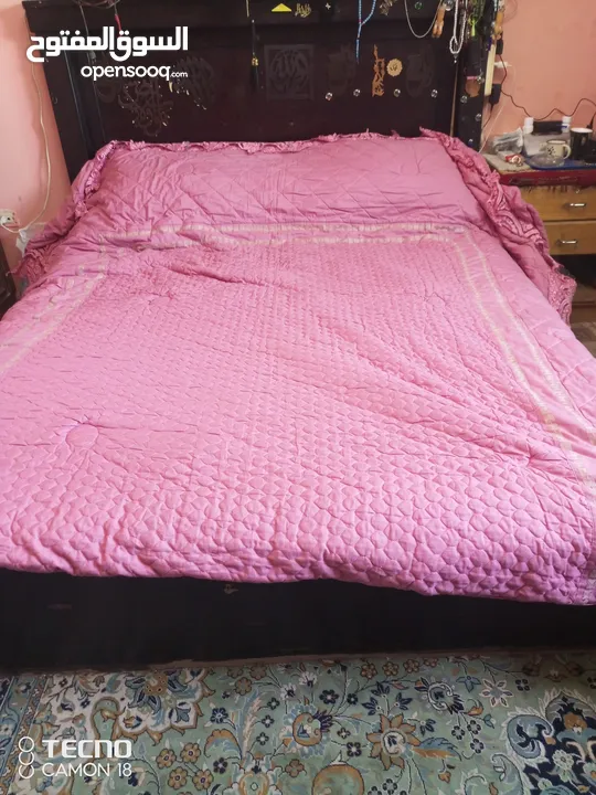 اثاث غرفة نومze مع توابعها مستعمل نظيف