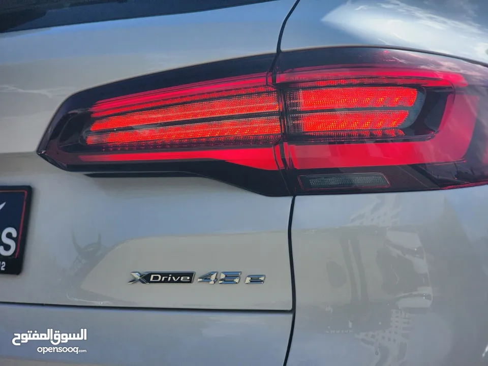 BMW X5 45e ترخيص 2022 ترخيص محرك 3000 هايبرد plug in/يقطع على الشحنه 100 كيلو متر 399 حصان
