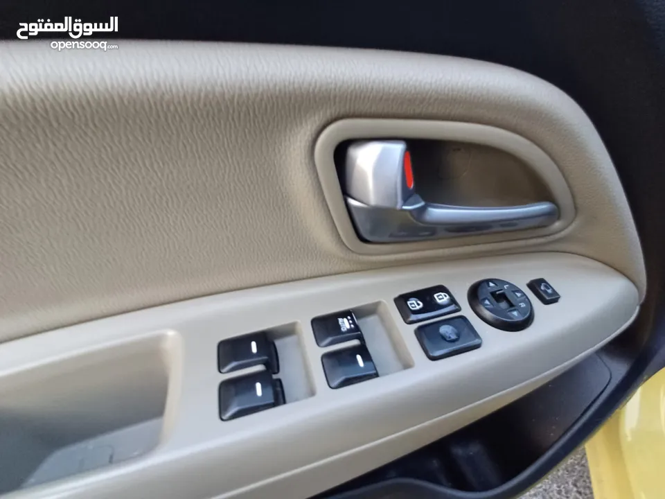 كيا ريو 2016  فل كامل فحص 7 جيد بسعر 8900 دينار نهائي للجادين  (استخدام شخصي) لم تعمل سياحي او تطبيق