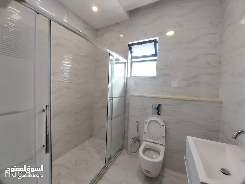 شقة ارضية بمساحة 165 متر للبيع في الجبيهة حي المنصور  ( Property ID : 30765 )