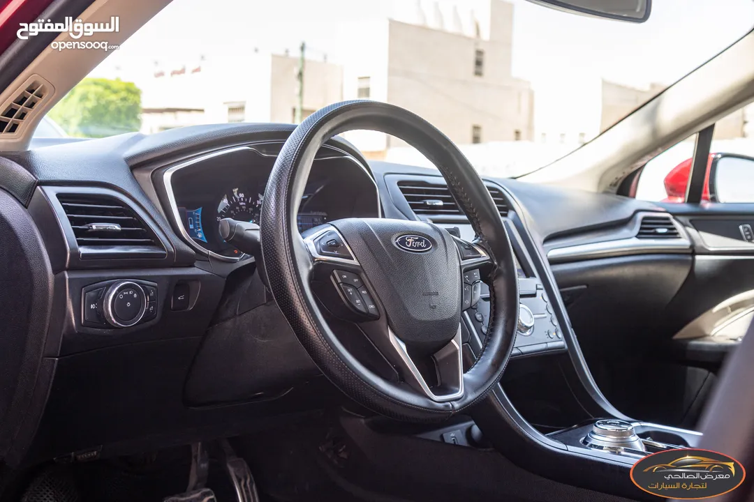 Ford Fusion Titanium 2017  يمكن التمويل بالتعاون مع المؤسسات المعتمدة لدى المعرض