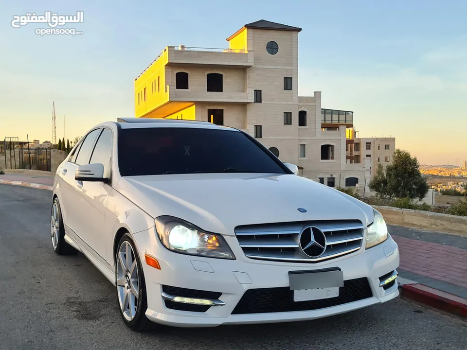 Mercedes C250 / AMG موديل 2015 فل الفل الإضافات  عداد 77000 / بحالة الوكالة  أصل AMG فل إضافات