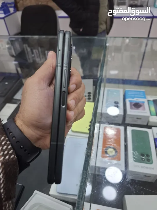 Samsung Z fold 3 5G بحالة الجديد بسعر حرق