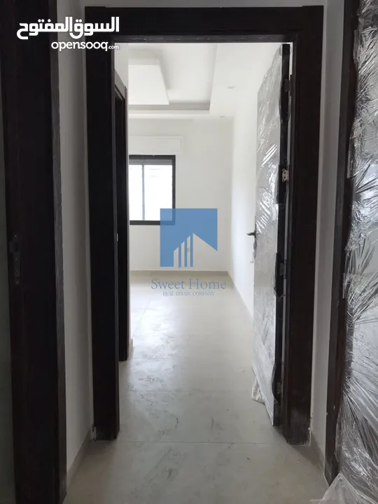 شقة أرضية فاخرة للبيع في الجندويل 130م مع ترس 40م تشطيب سوبر ديلوكس لم تسكن
