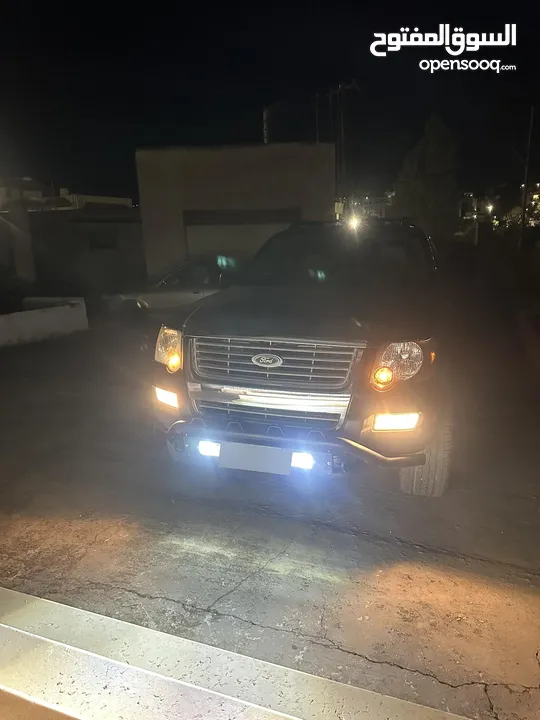 فورد اكسبلورر 4x4 2008 ترخيص منخفض سنة كامله جنطات اصليه فورد 20 انش اطارات تويو جديدة رقم مميز