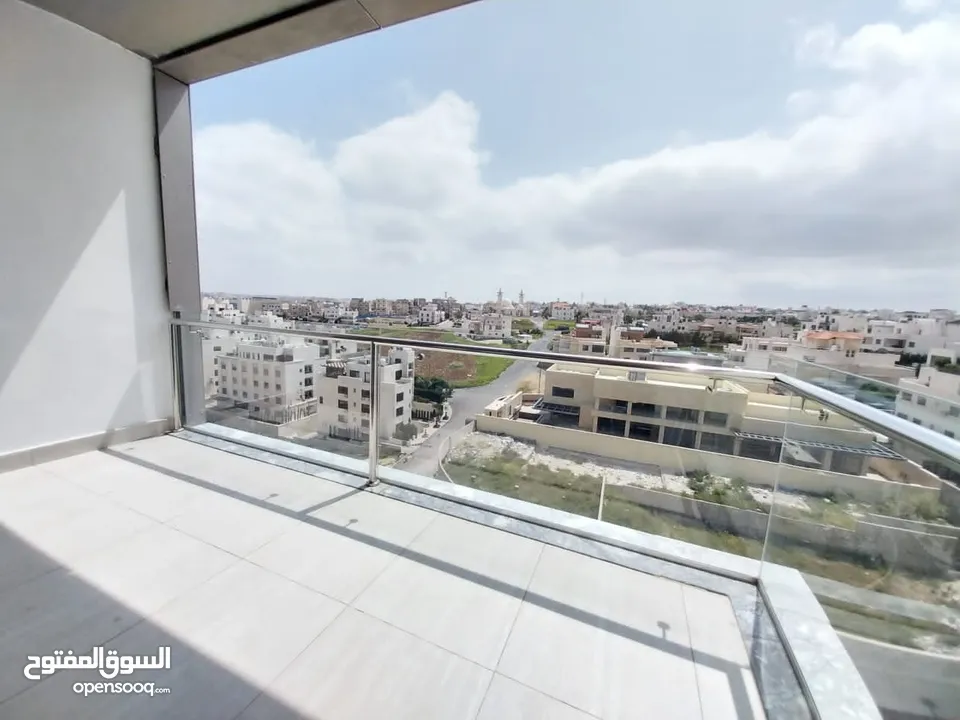 Amman home - Luxury Furnished Apartment with Stunning City View-Abdoun towers  شقة فخمة تصميم فندقي