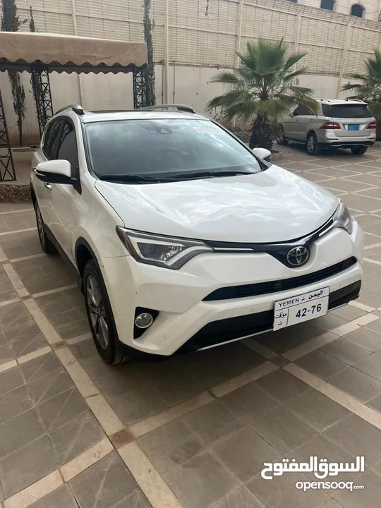 تويوتا راف فور لمتيد فل كامل 2017  TOYOTA RAV4 LIMITED 2017