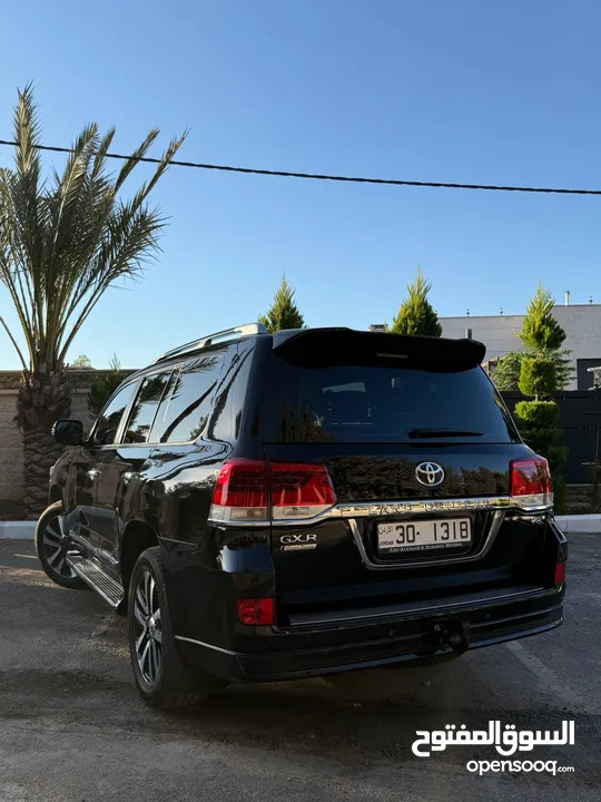 تويوتا لاند كروزر جراند تورينج v8 2019 فل كامل اعلى صنف للبيع او البدل