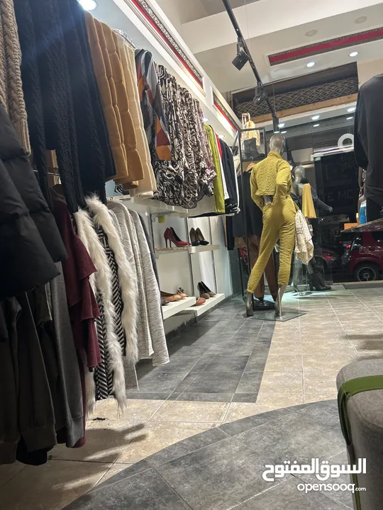 محل تجاري في وسط البلد نزله البريد