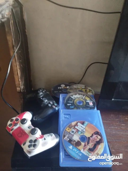بلستيشن فور  فات بحالت الوكالى مع سدي Gta و سدي فيفه 18 و17 وسدي فولت فور