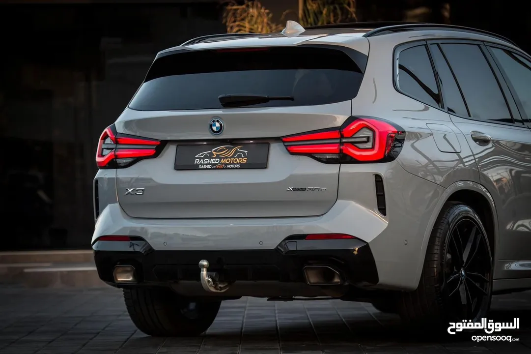 جيب BMW x3 M لون باطوني بنزين وكهرباء