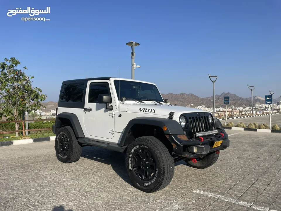 للبيع بشكل عاجل Jeep JK 2018 / البيع لسداد التمويل