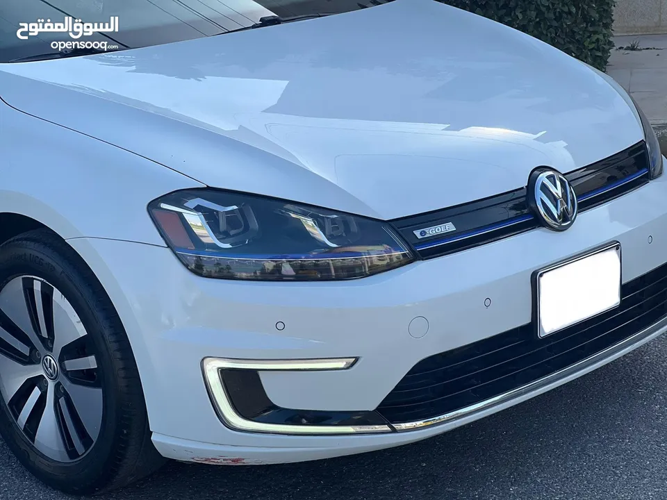 E-Golf 2015 premium clean title