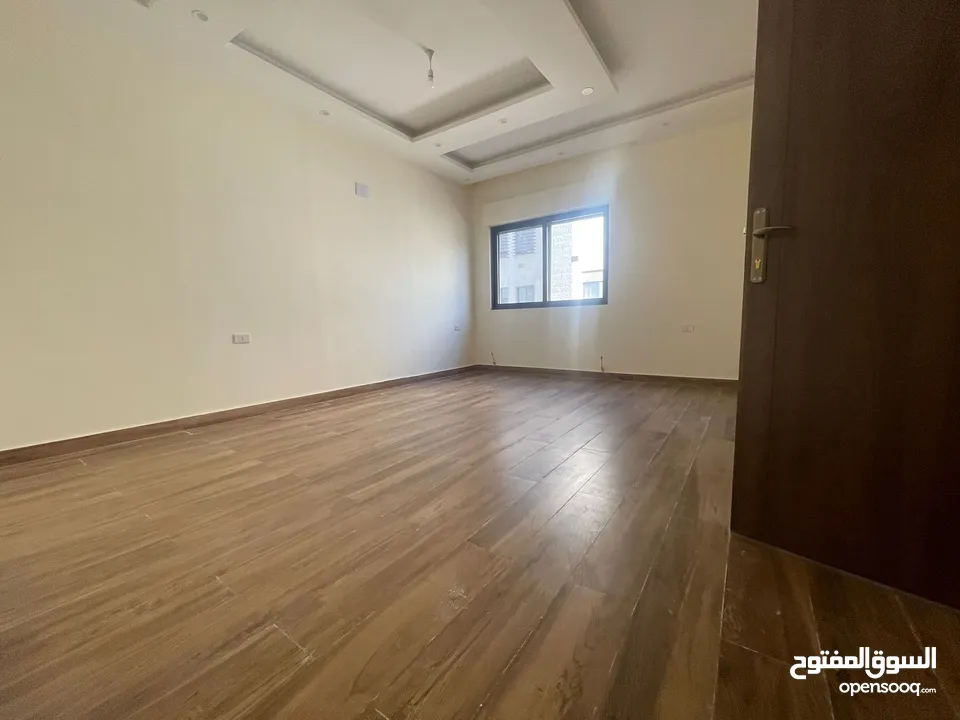 شقق فاخره للبيع