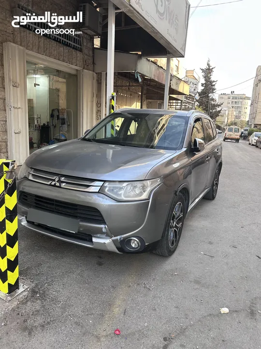 ميتسوبيشي اوت لاندر فل اضافات كرسي كهرباء تدفئة مقاعد وتبريد ايضا كاربون فايبر فتحة سقف مثبت سرعة