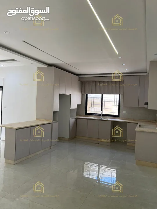 شقة جديدة - لم تسكن - ام زويتينة - 3نوم 1ماستر - 170م - قرب الخدمات العامة