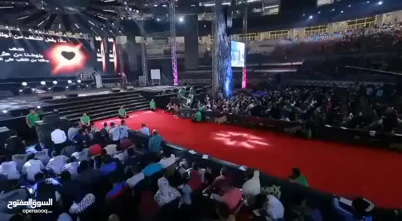 مشوار الألف ميل يبدأ بخطوة لكن هذه الخطوة غالباً تكون هي الأصعب الحياة لا تعرف الإلتزام ب قانون معين