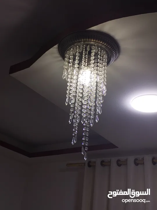 معلاقات خشب ونحاس وكلوبات جديد جديد غير مستعمل