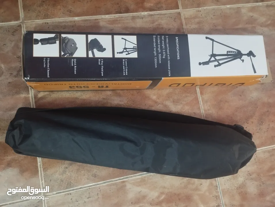 ترايبود ثلاثي موديل (TR_553) حامل للكاميرا والموبايل  للتصوير الفيديو والفوتوغرافي جديد وبالكرتونه.