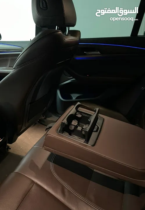 للبيع (BMW) بي ام دبليو X4 M فل كامل ولا جرام بوية بسعر حرق