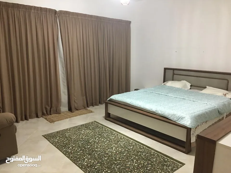 فيلا استاند الوان في مراسي اريزو مع إطلالة على البحيرة وحمام السباحة