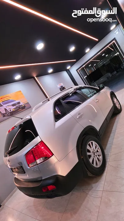 كيا سورينتوحالة الشركه بسعر بيكانتو فحص نخب