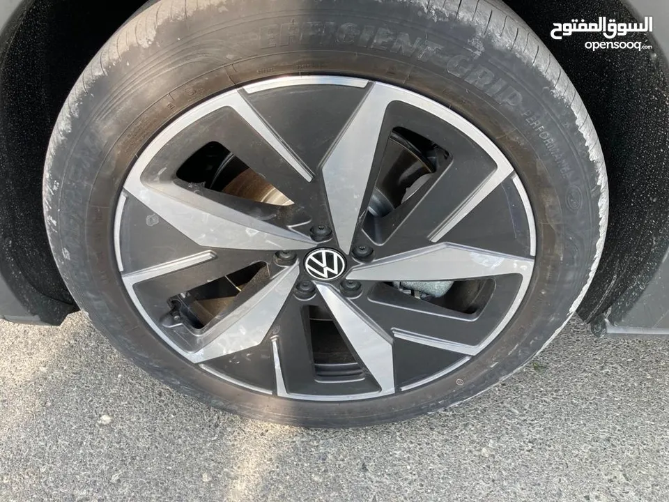 VOLKSWAGEN ID 4 CROZZ PRO MY2023