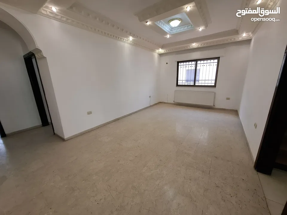 Unfurnished Apartment to Rent  ( Property 41760 )-174804634
